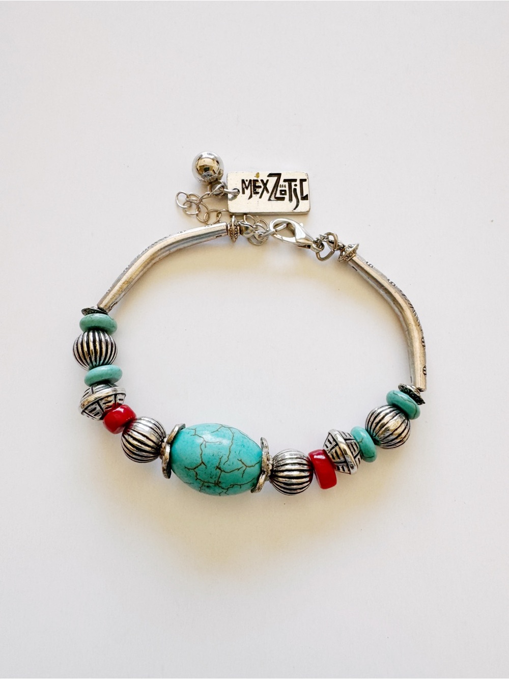 MexZotic Turquoise & Red Beaded Women's Bracelet
